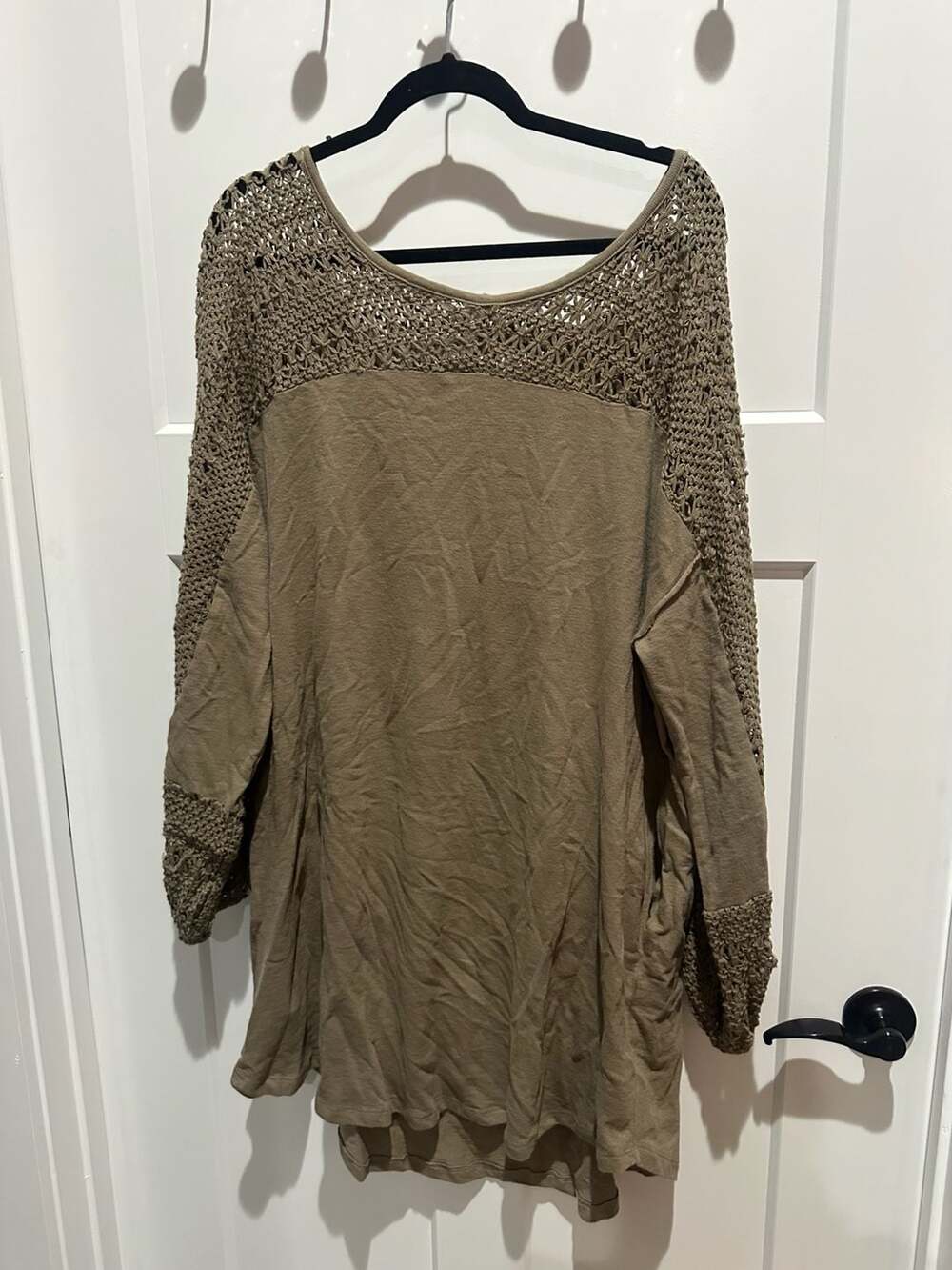 Umgee USA Crochet Knit Tunic Top Size L Taupe Long Sleeve